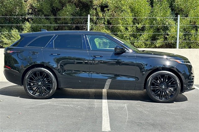 New 2026 Land Rover Range Rover Velar Dynamic SE image 6