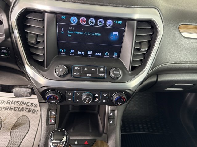 Used 2018 GMC Acadia SLE image 33