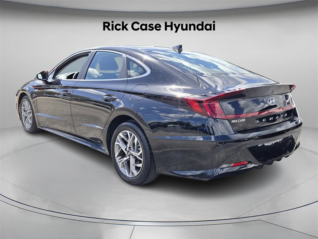 Certified 2022 Hyundai Sonata SEL w/ Preferred Accessory Package image 7