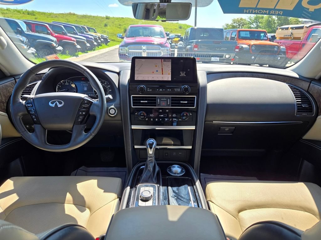 Used 2023 INFINITI QX80 Premium Select w/ All-Season Package AWD/4WD image 15