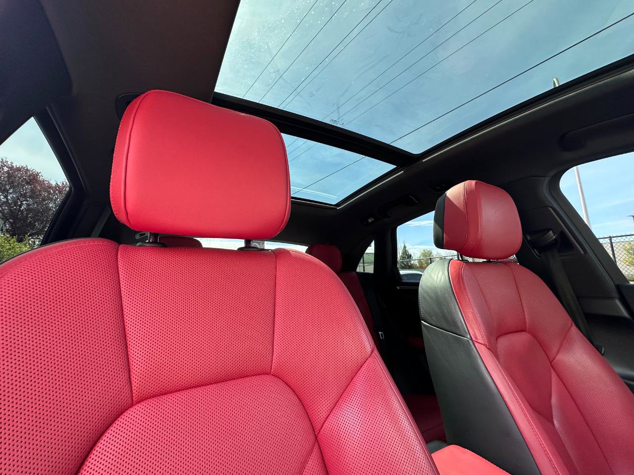 Used 2020 Porsche Macan image 27