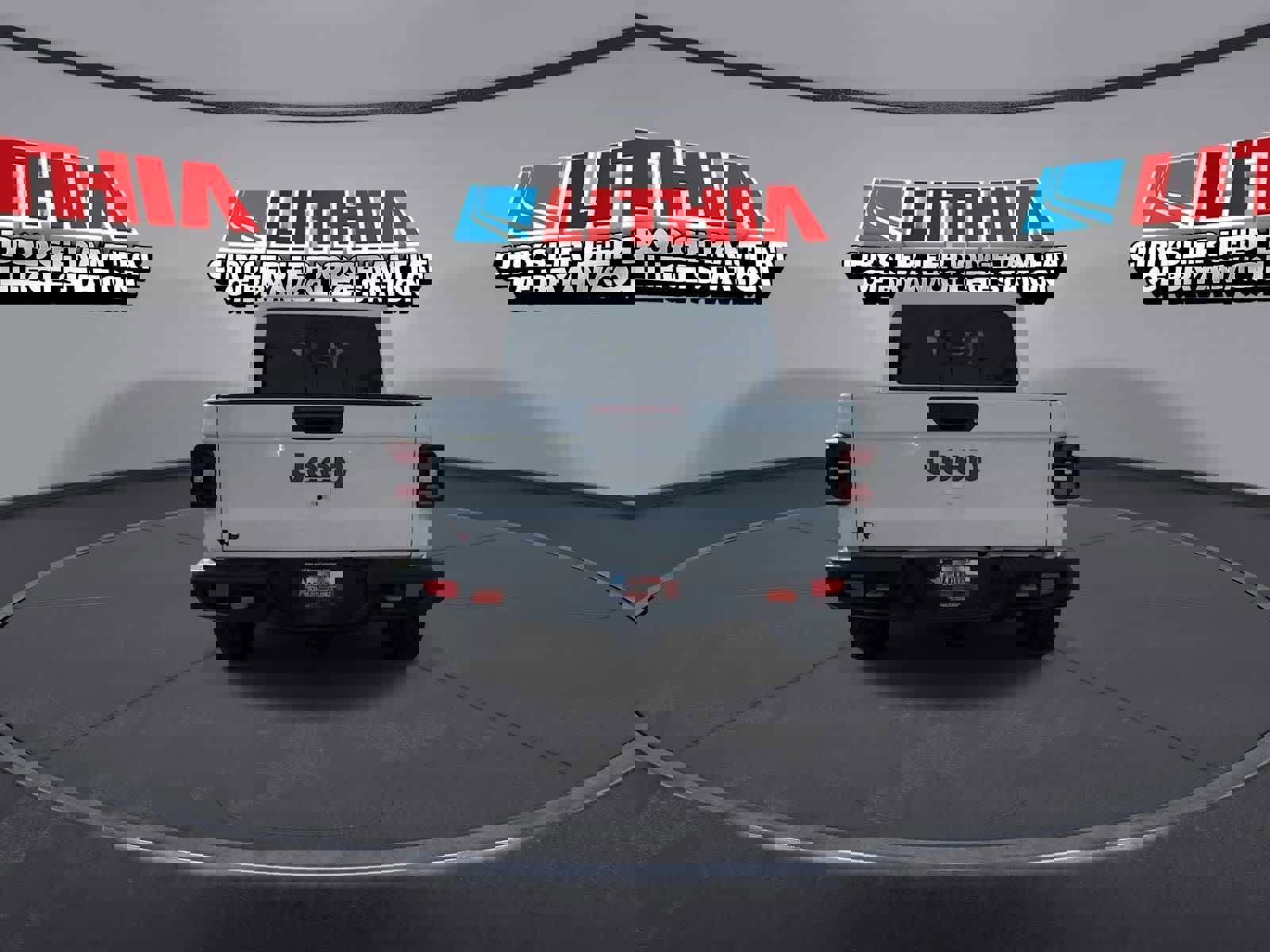 New 2026 Jeep Gladiator Mojave image 7