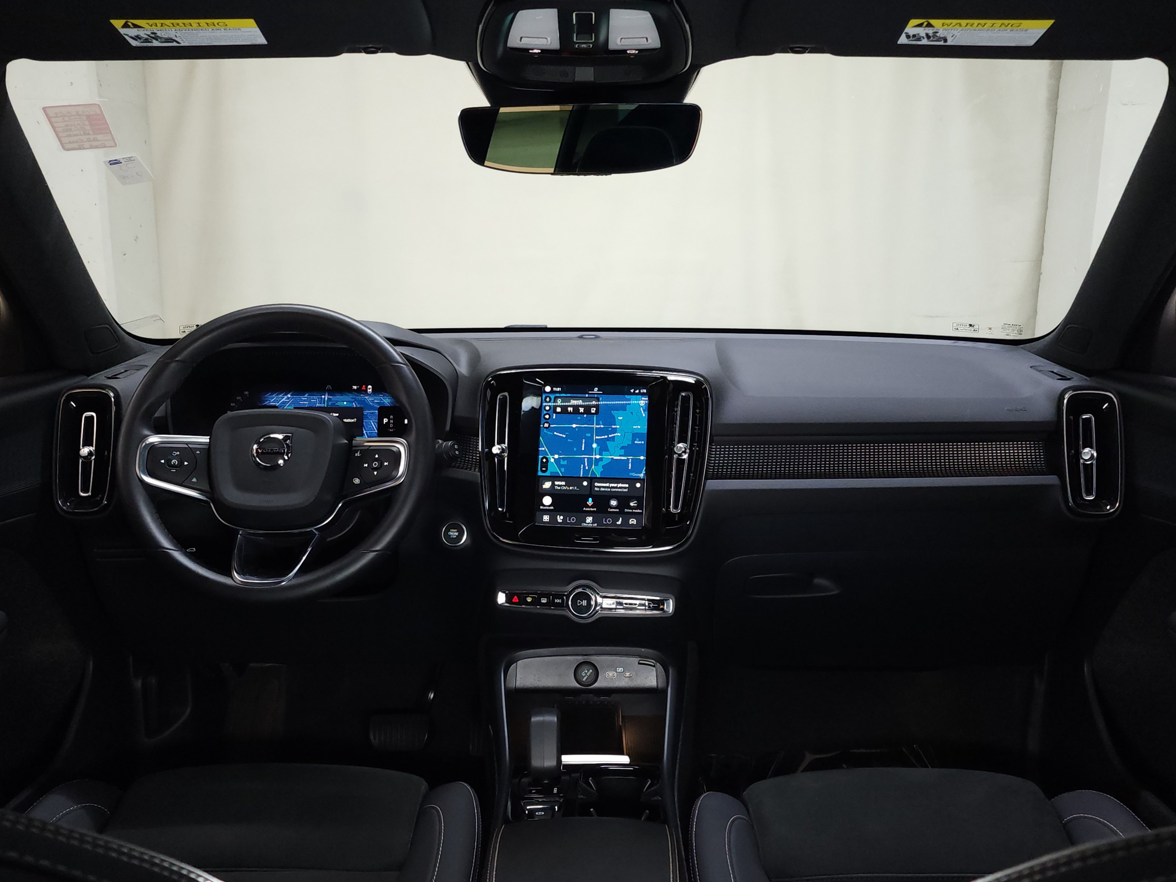 Used 2023 Volvo XC40 B5 Plus w/ Climate Package AWD/4WD image 26