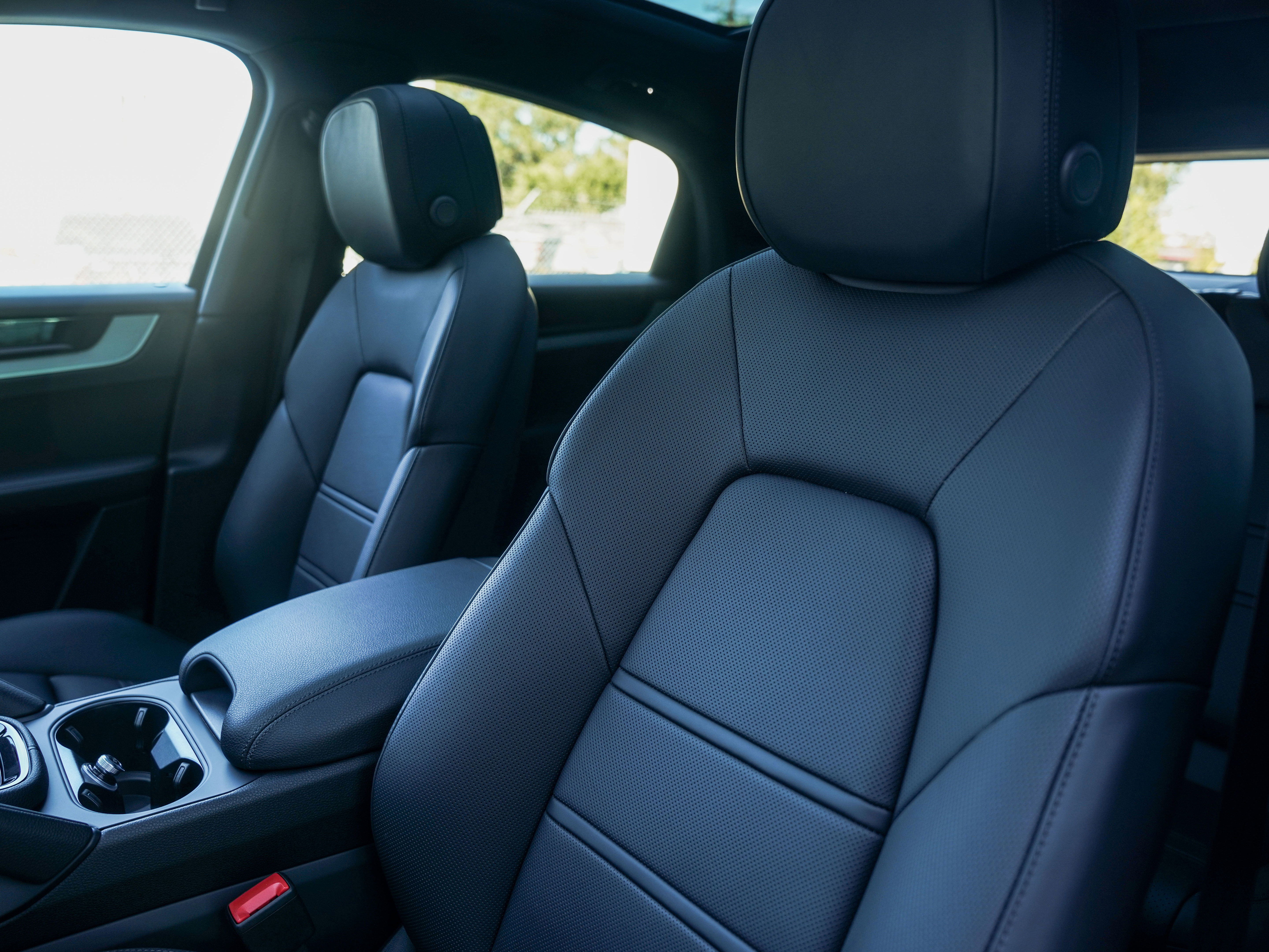 New 2026 Porsche Cayenne E-Hybrid image 5