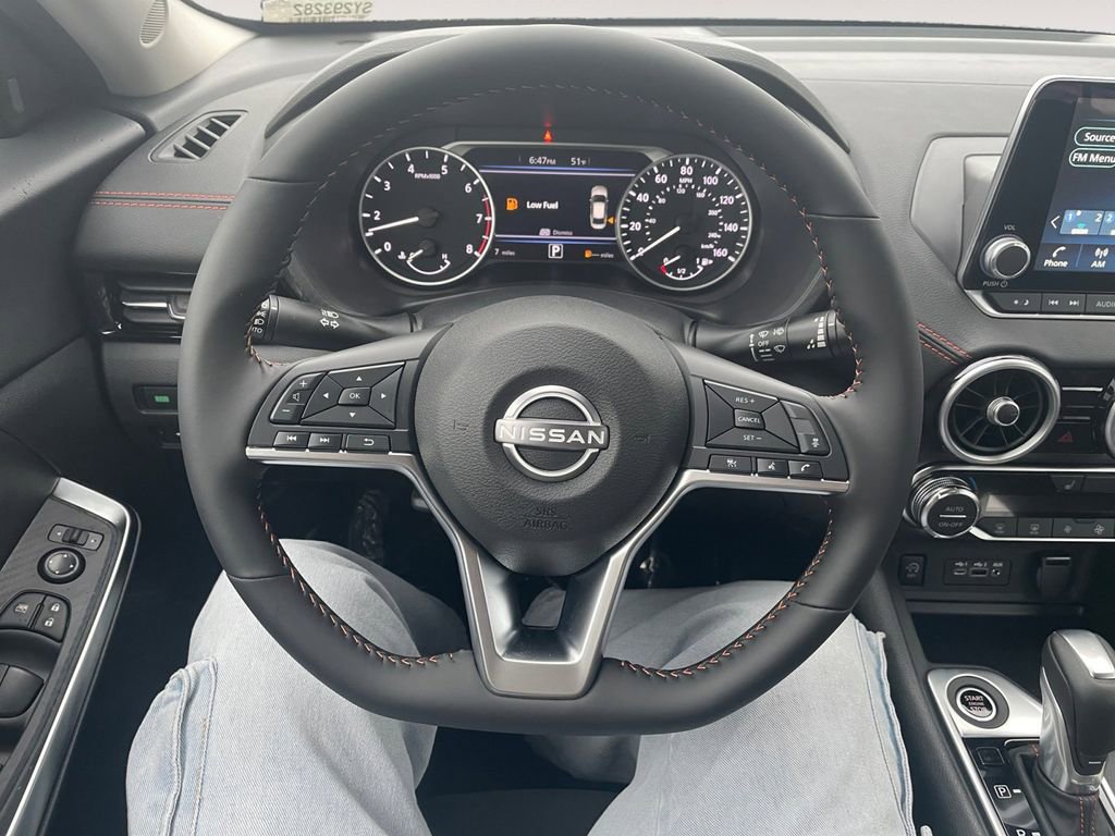 Certified 2025 Nissan Sentra SR w/ Midnight Edition image 19