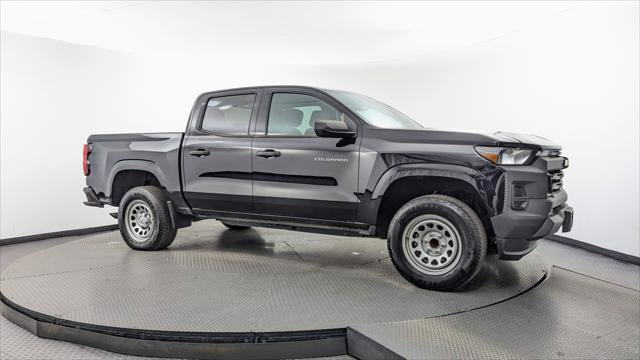 Used 2024 Chevrolet Colorado W/T RWD image 11