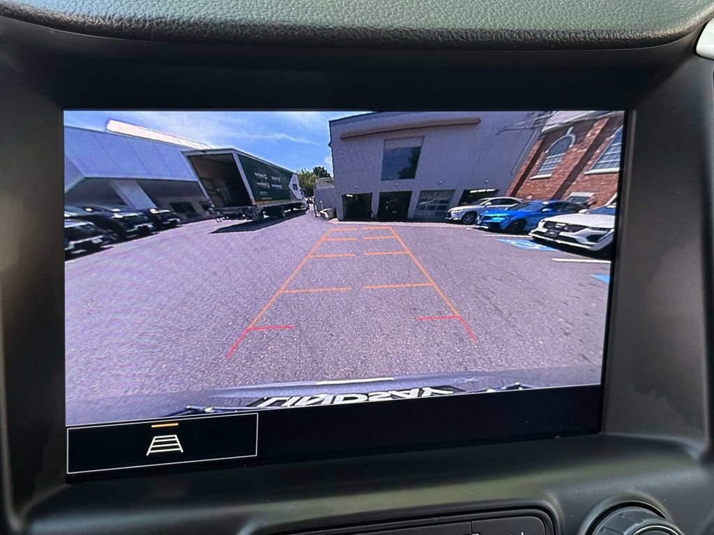Used 2023 GMC Terrain SLT w/ LPO, Floor Liner Package FWD image 7