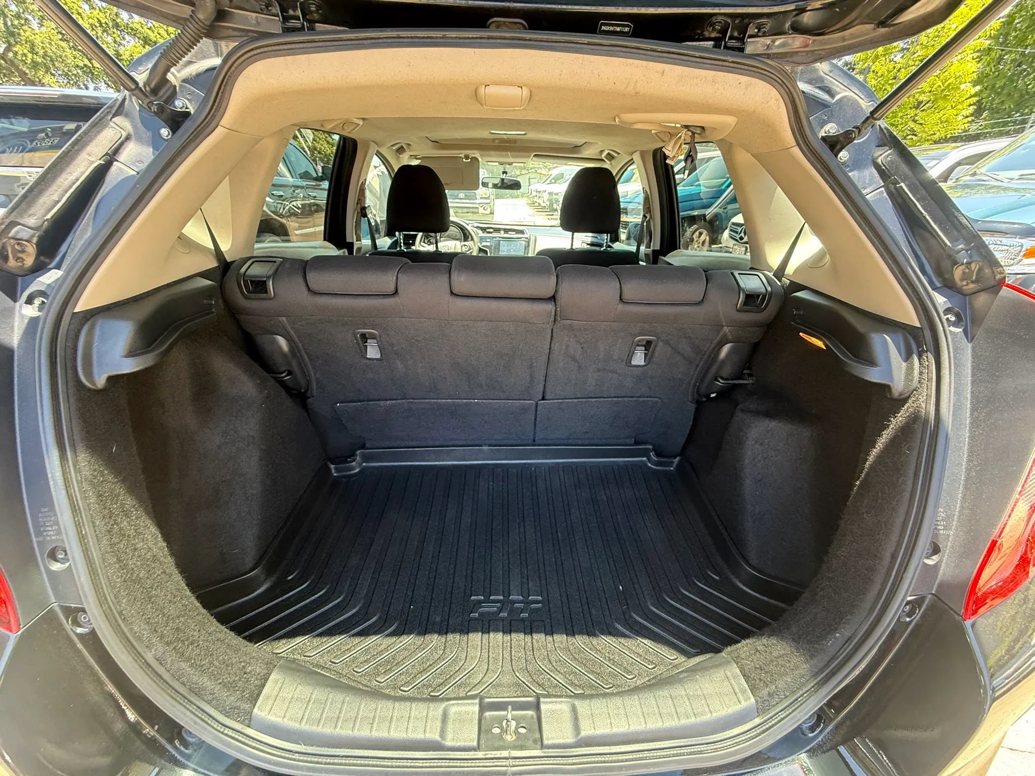 Used 2017 Honda Fit EX image 17