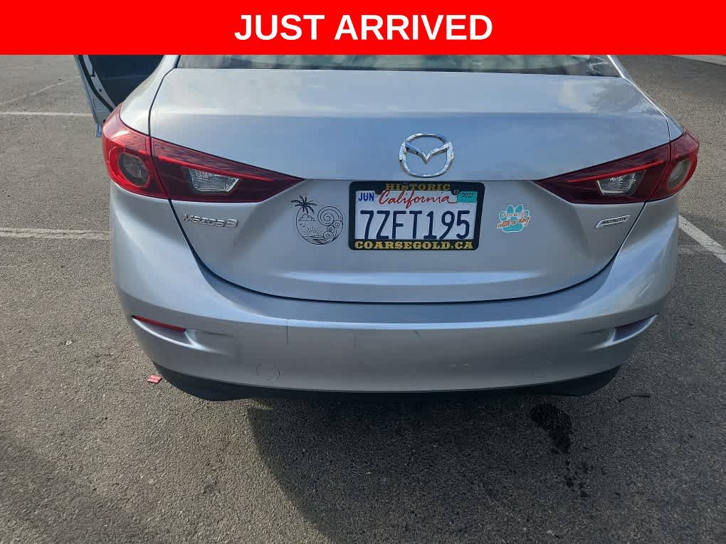 Used 2017 MAZDA MAZDA3 Sport FWD image 19