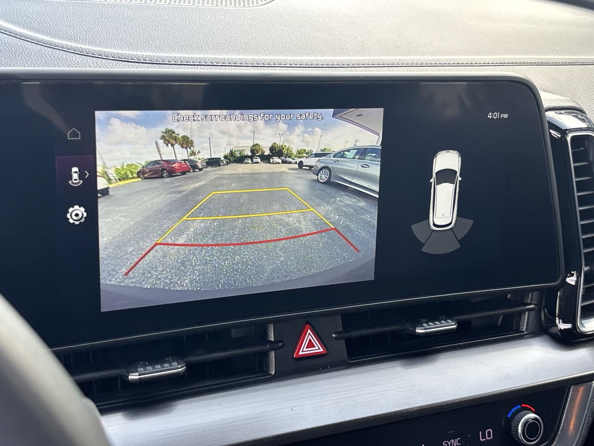 Used 2024 Kia Sportage EX FWD image 21