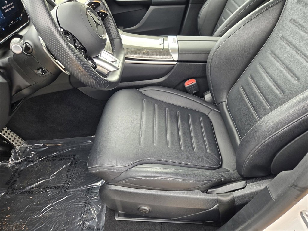 Used 2025 Mercedes-Benz GLC 43 AMG 4MATIC image 25