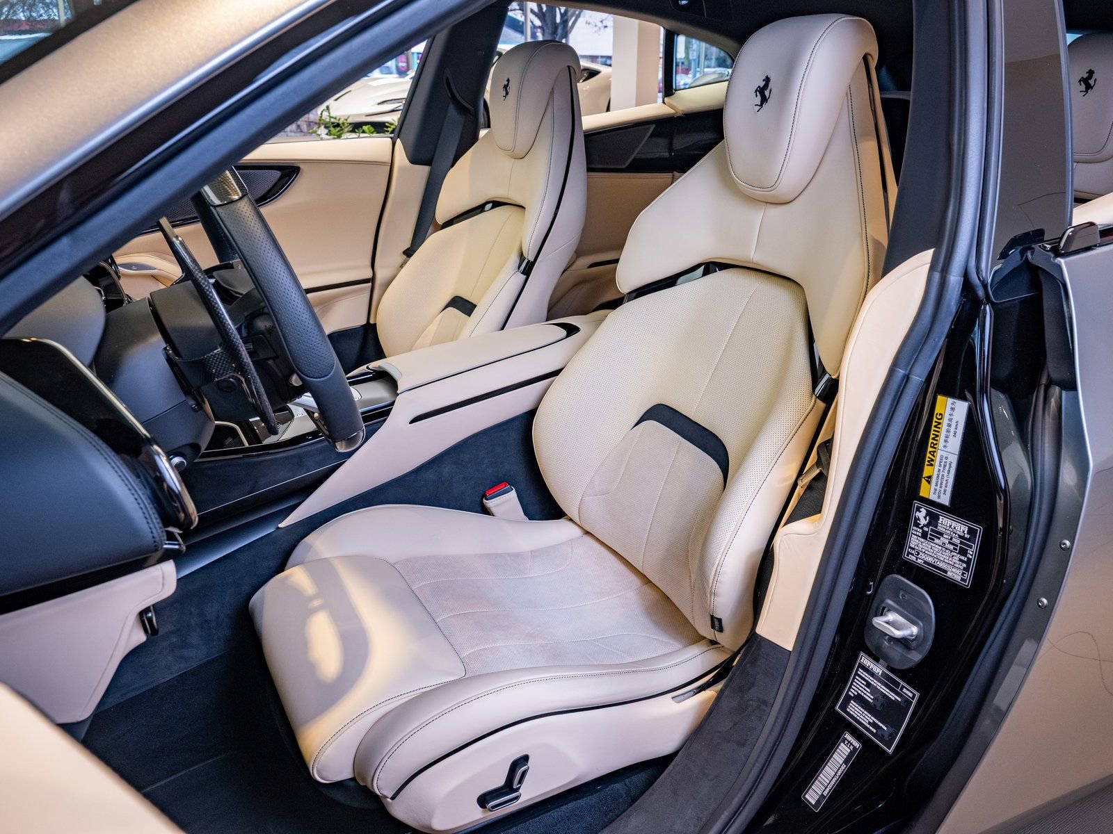 Certified 2025 Ferrari Purosangue image 12