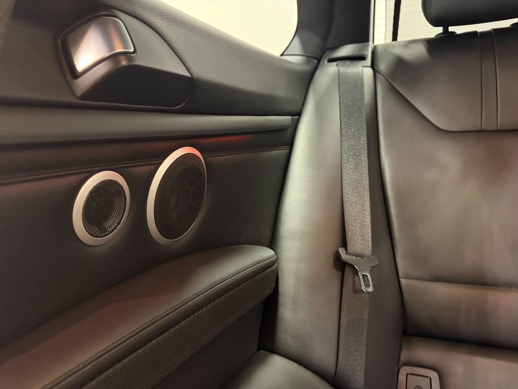 Used 2013 BMW M3 Coupe RWD image 32