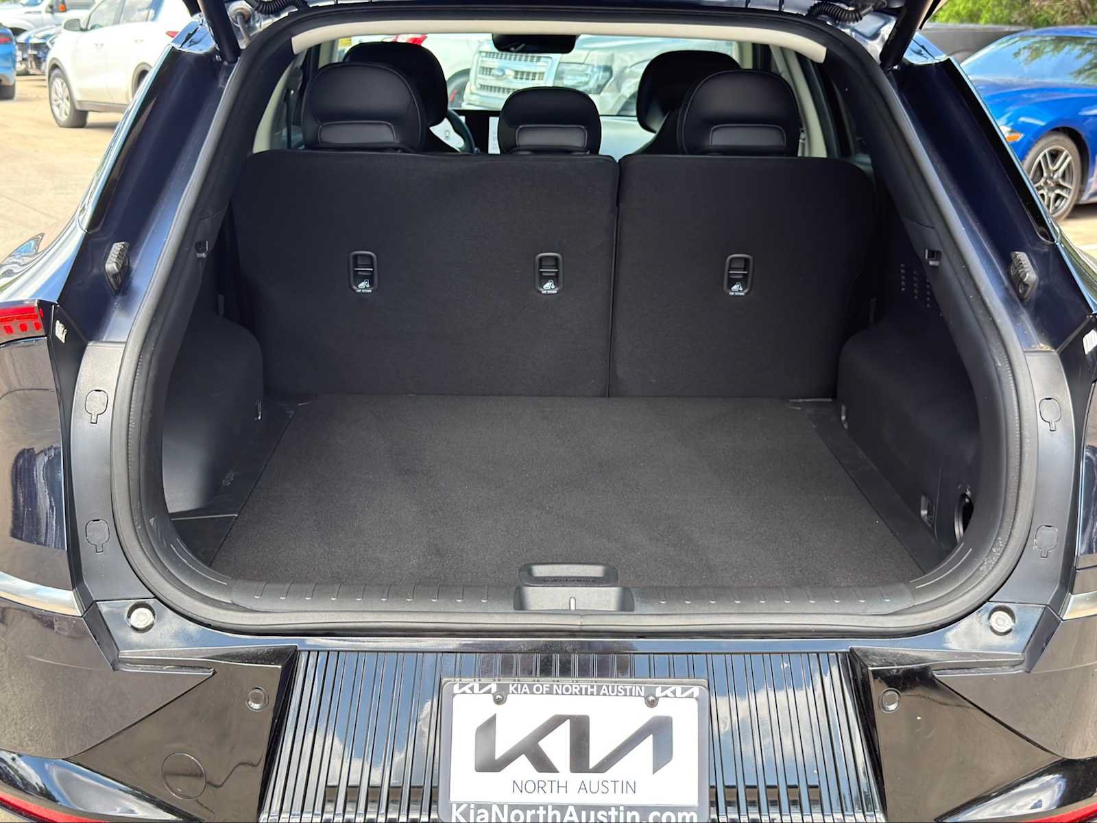 Certified 2024 Kia EV6 Wind RWD image 9