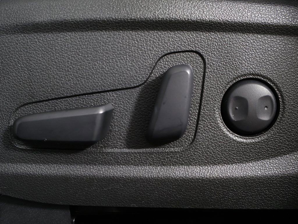 Used 2023 Hyundai Santa Fe SEL image 28