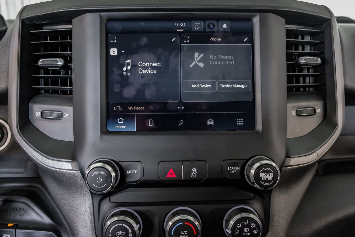 Used 2024 RAM 3500 Tradesman w/ Chrome Appearance Group image 28