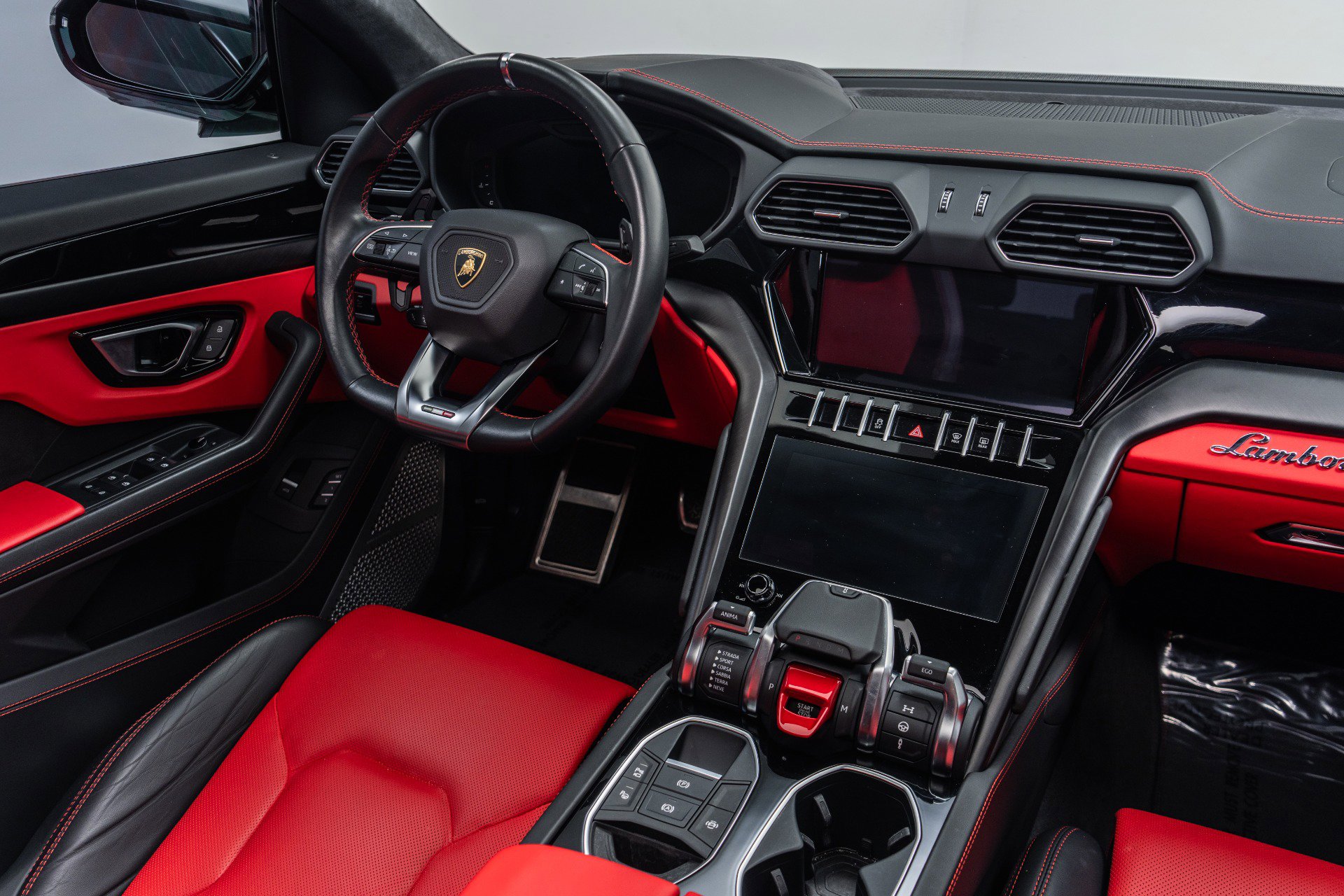 Used 2021 Lamborghini Urus -Bang and Olufsen Audio, Two-T image 27