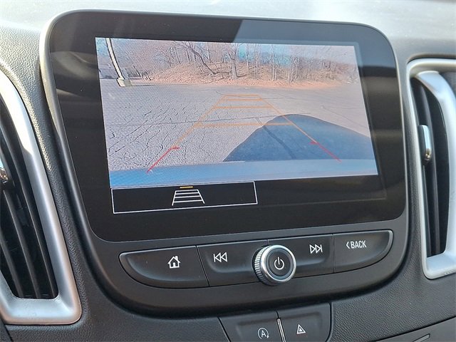 Used 2024 Chevrolet Malibu LT image 18