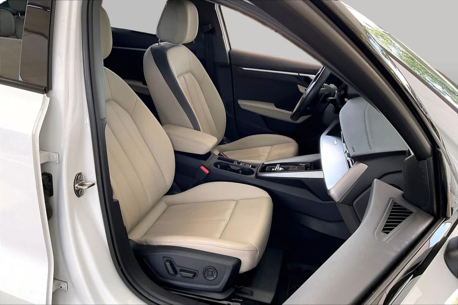 Used 2024 Audi A3 2.0T Premium w/ Convenience Package FWD image 9