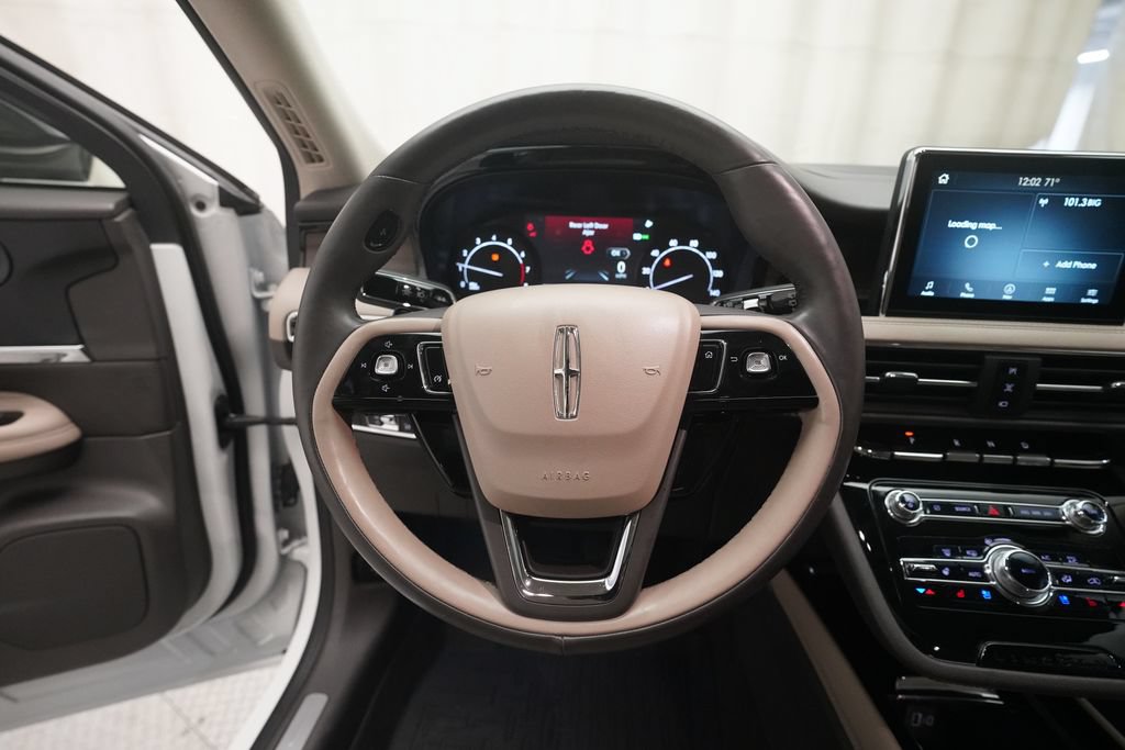 Used 2020 Lincoln Corsair Reserve w/ Elements Package AWD/4WD image 4