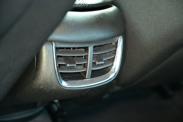 Used 2024 Chevrolet Malibu LT image 50