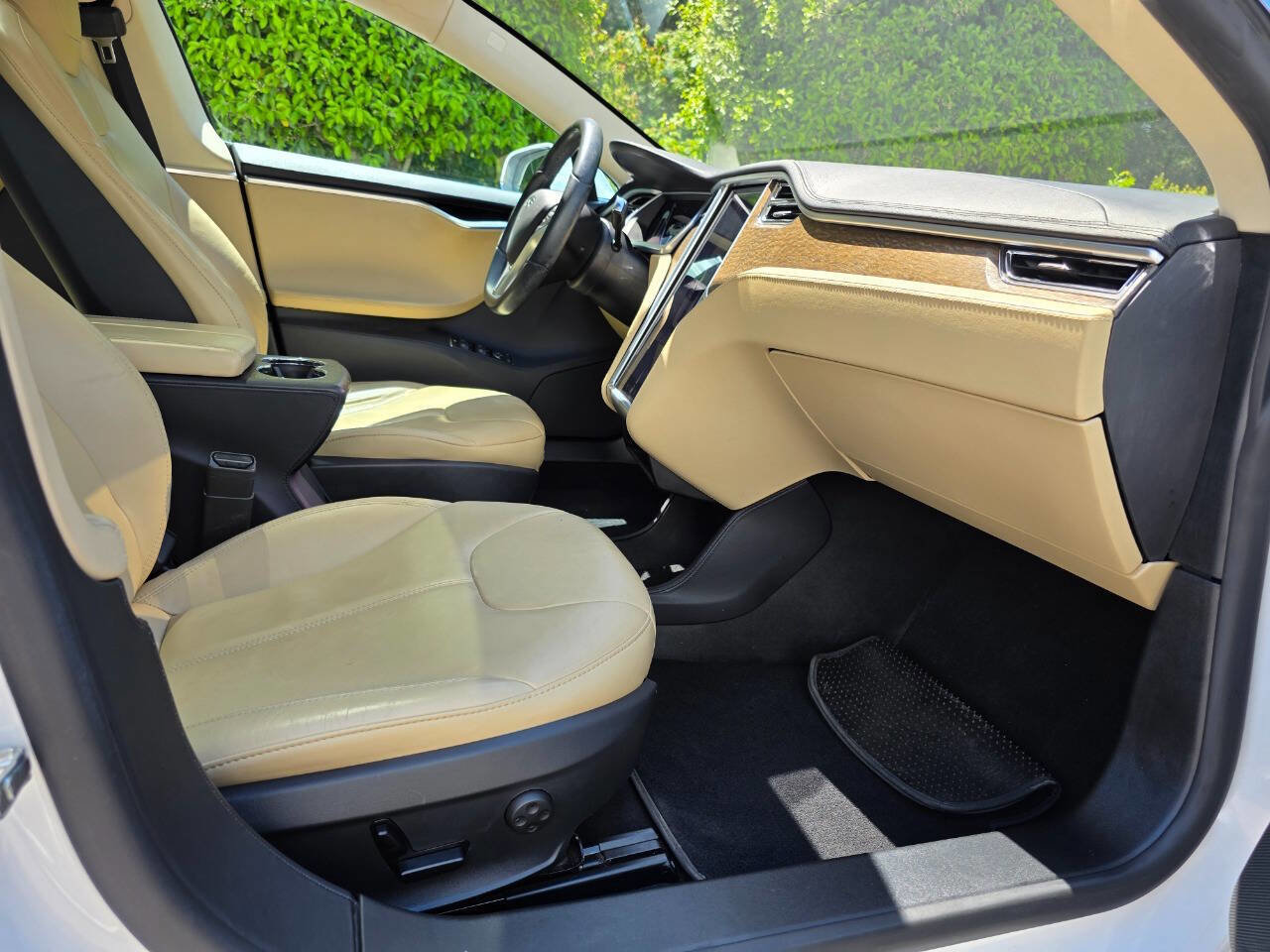 Used 2013 Tesla Model S RWD image 27