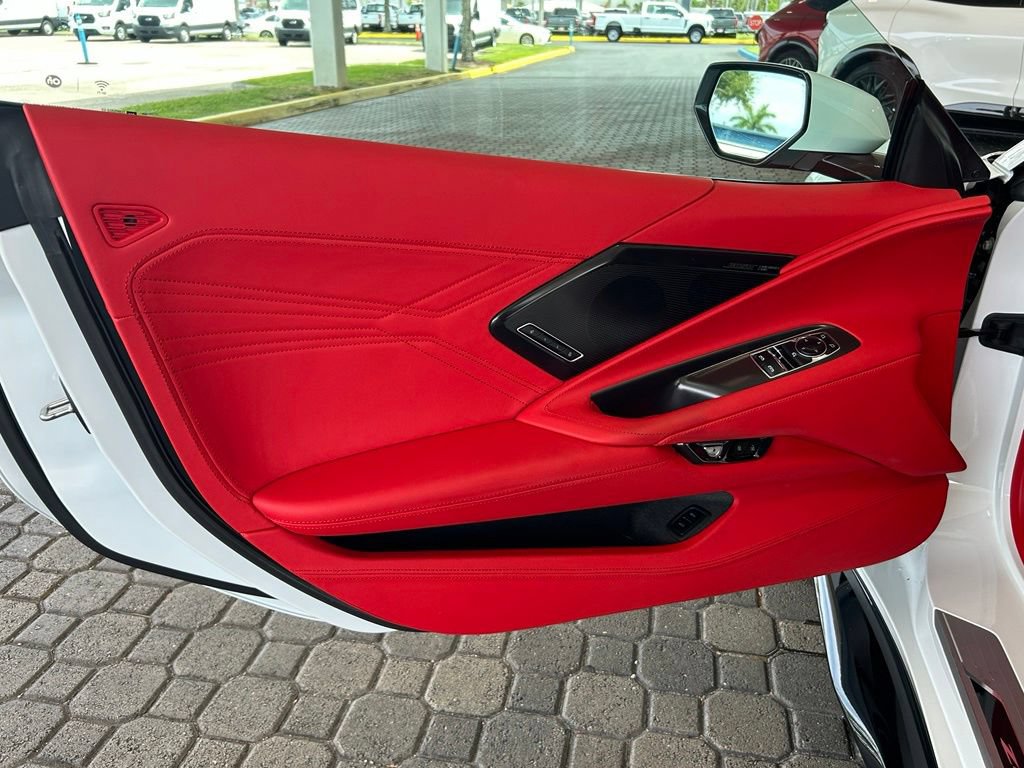 Used 2024 Chevrolet Corvette Z06 w/ Z07 Performance Package RWD image 31