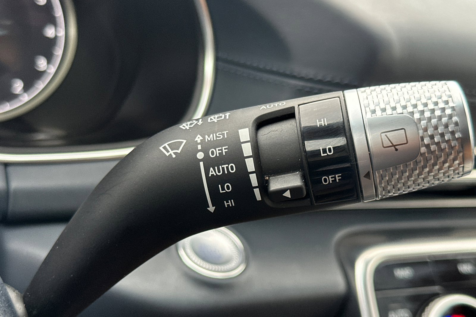 Used 2023 Genesis GV80 2.5T w/ Advanced Package image 37