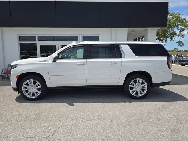 Certified 2021 Chevrolet Suburban High Country w/ Premium Package AWD/4WD image 4