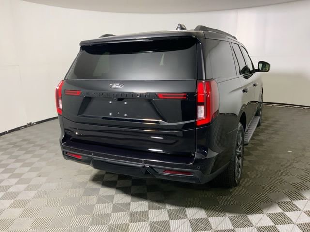 New 2026 Ford Expedition Platinum w/ Stealth Appearance Package image 8