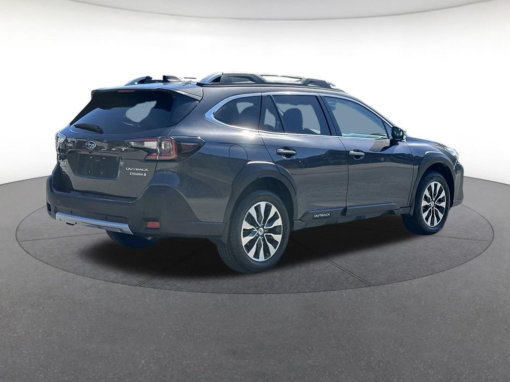 Used 2023 Subaru Outback Touring XT AWD/4WD image 6