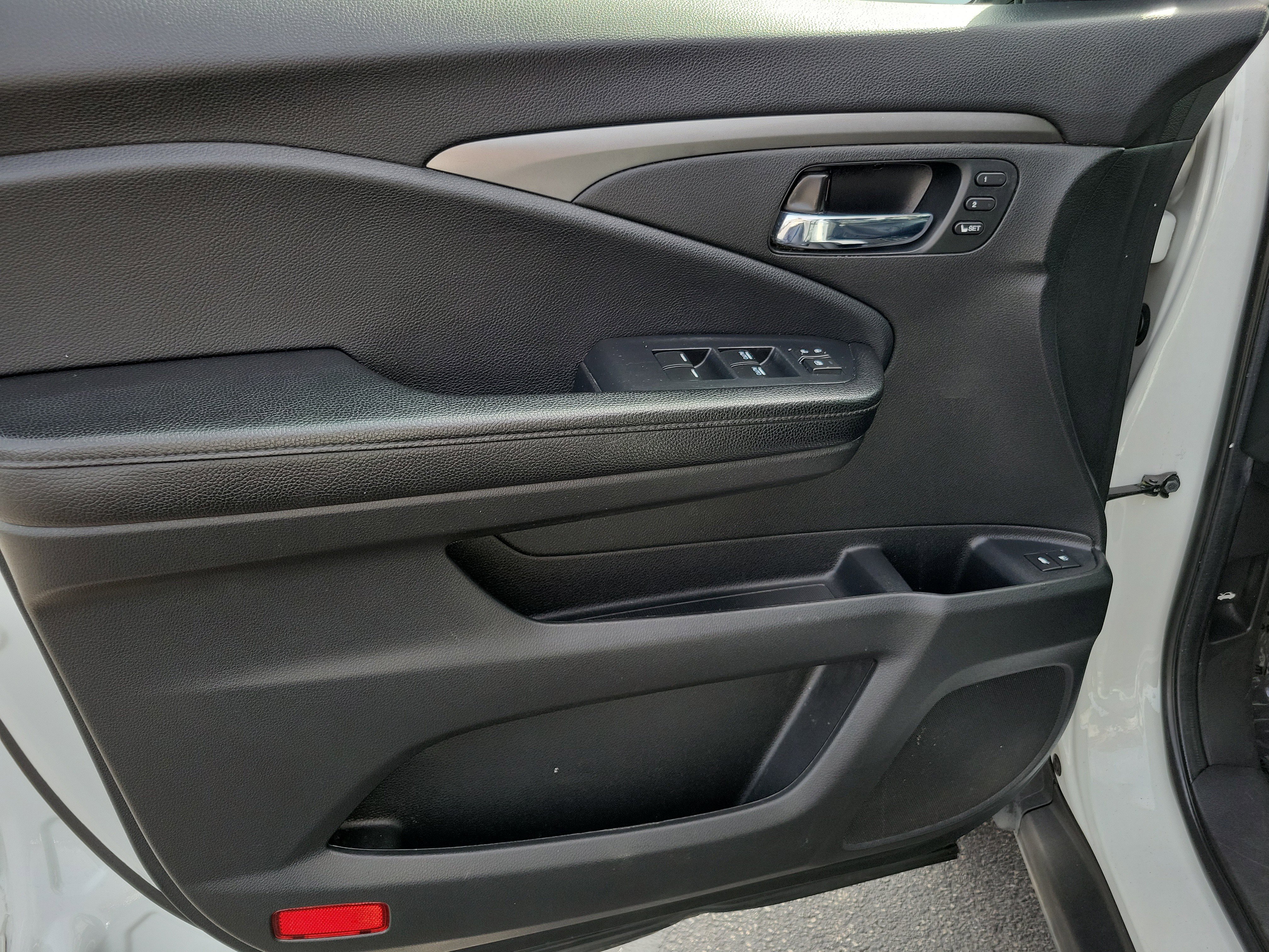 Used 2022 Honda Pilot Special Edition image 21