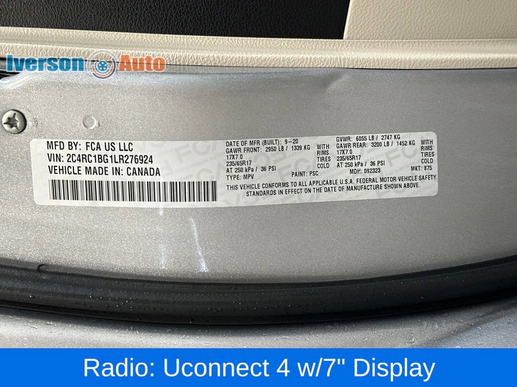 Used 2020 Chrysler Pacifica Touring-L FWD image 15