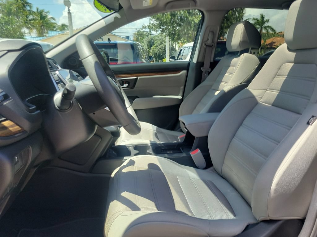 Used 2018 Honda CR-V EX image 2