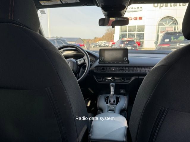 Used 2025 Honda HR-V Sport image 19