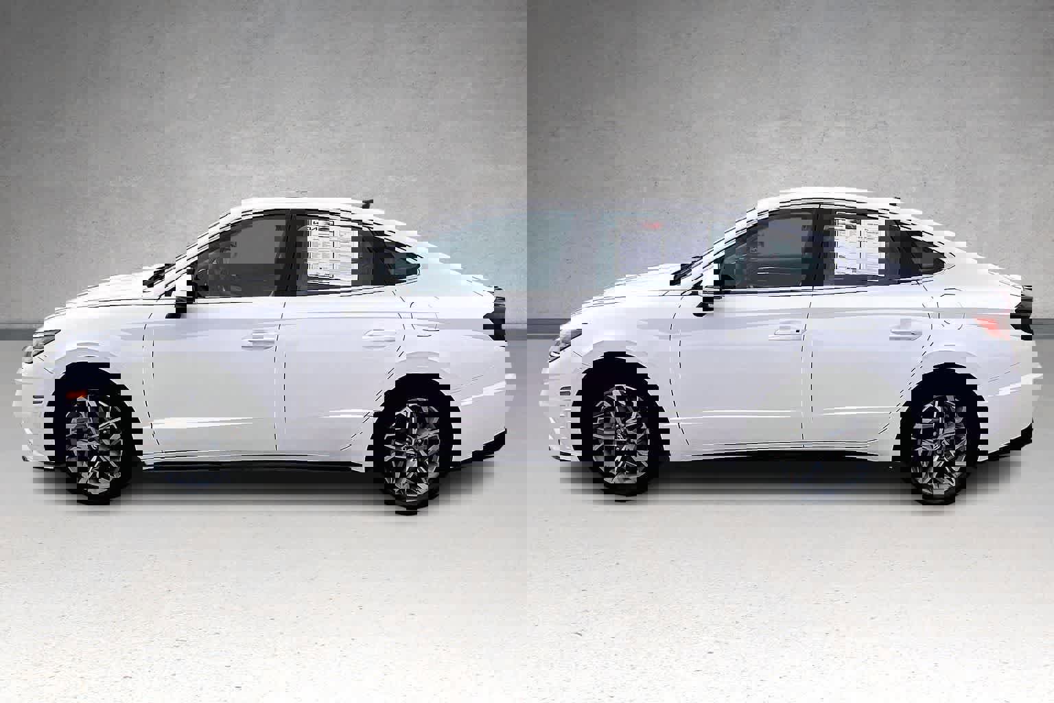 Used 2023 Hyundai Sonata SEL image 3