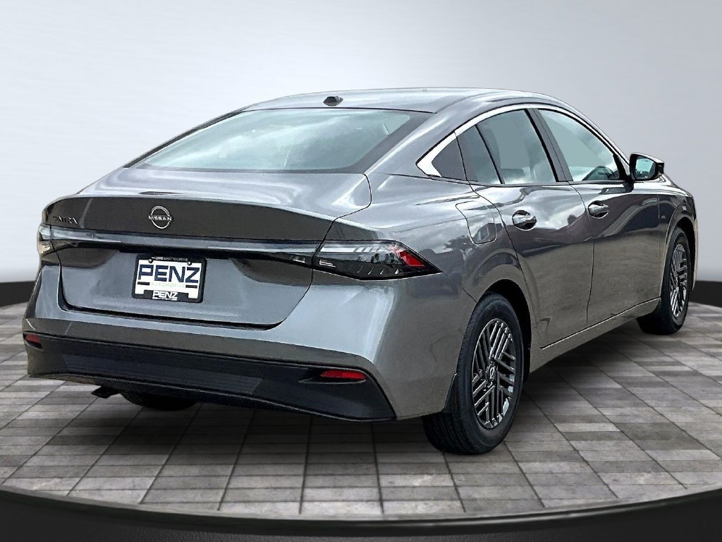 New 2026 Nissan Sentra SV w/ SV Convenience Package FWD image 15