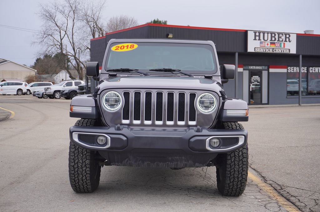 Used 2018 Jeep Wrangler Unlimited Sahara image 2
