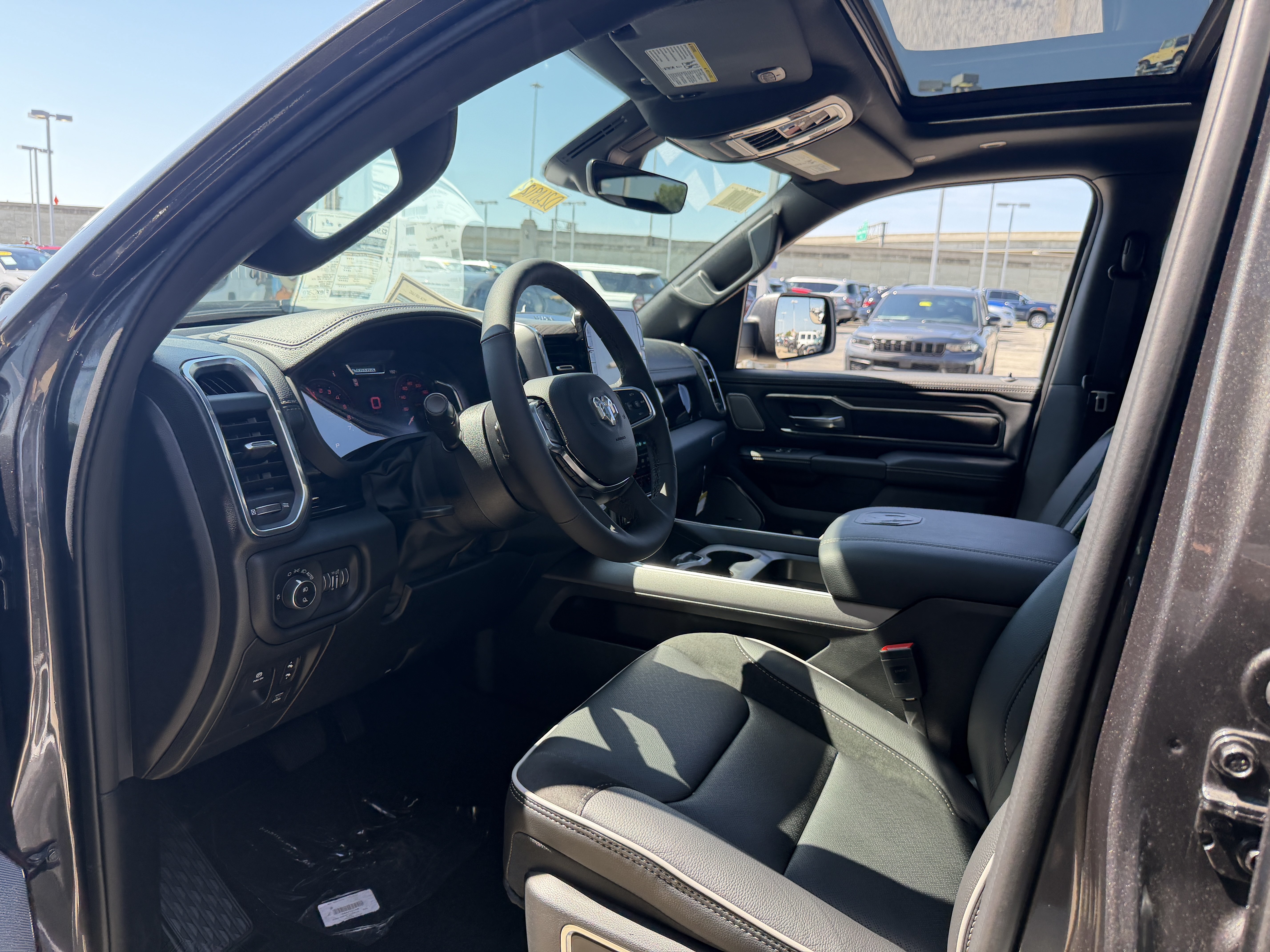 New 2026 RAM 1500 Laramie w/ Night Edition AWD/4WD image 35