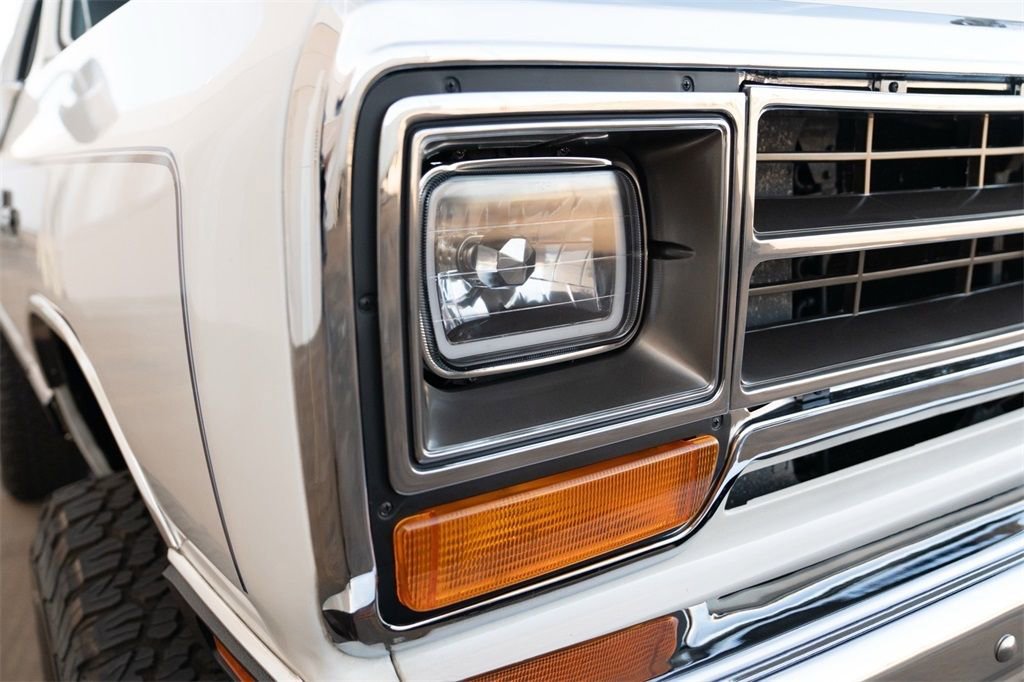 Used 1988 Dodge Ramcharger 4WD image 28