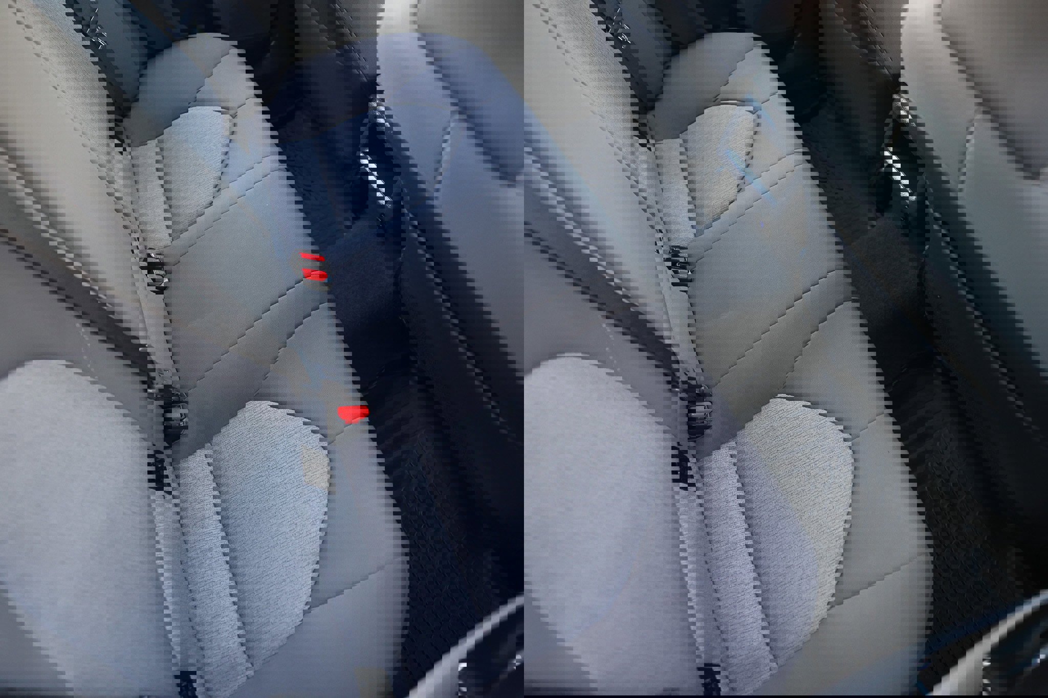 Used 2023 Toyota Camry LE image 17