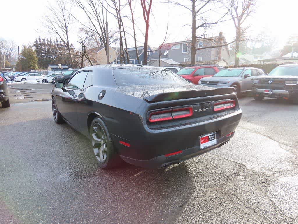 Used 2019 Dodge Challenger R/T image 4