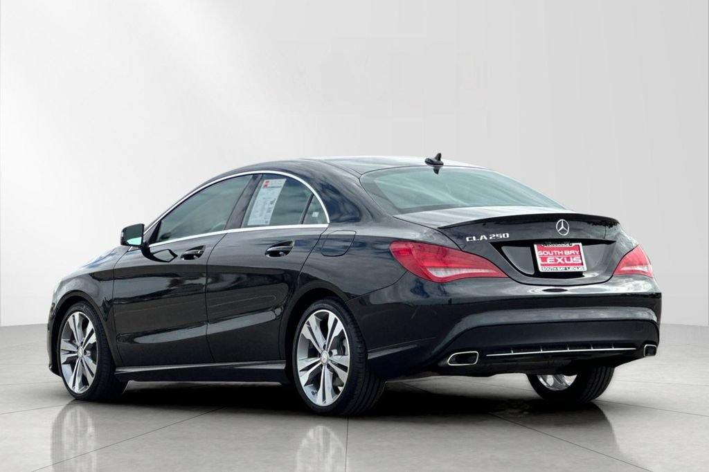 Used 2014 Mercedes-Benz CLA 250 image 4