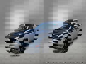 Used 2022 Dodge Challenger R/T w/ T/A Package image 5