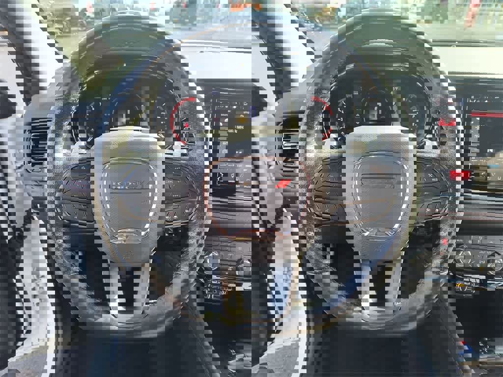 Used 2024 Dodge Durango GT image 14