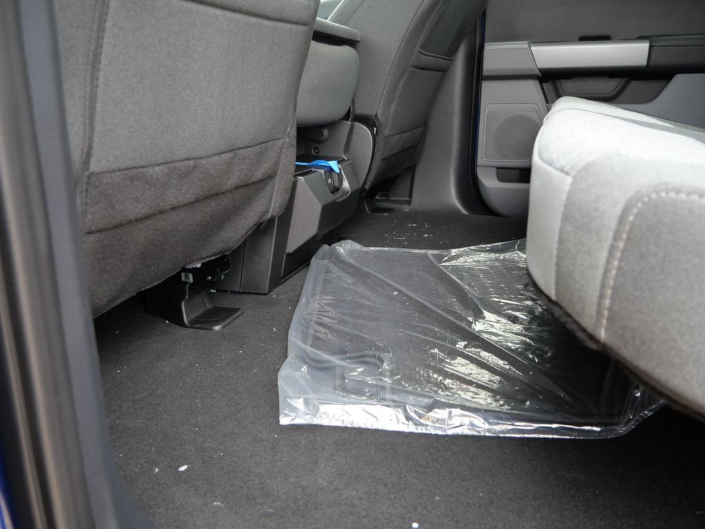 New 2026 Ford F250 XLT w/ FX4 Off-Road Package image 15