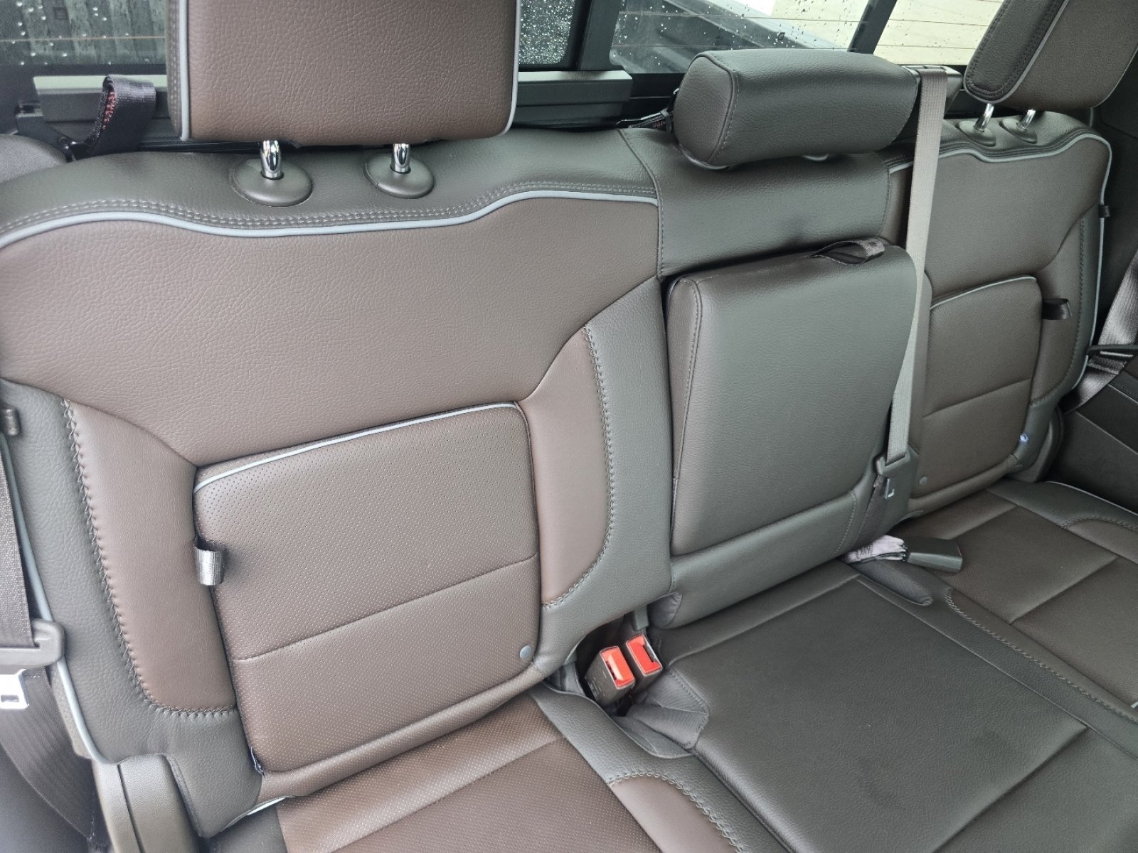 Used 2025 GMC Sierra 2500 Denali w/ LPO, GMC Protection Package AWD/4WD image 22