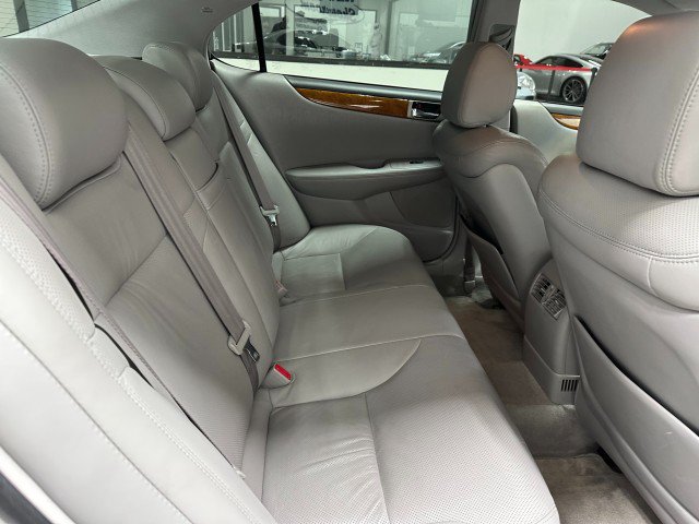 Used 2006 Lexus ES 330 w/ Preferred Accessory Pkg FWD image 16