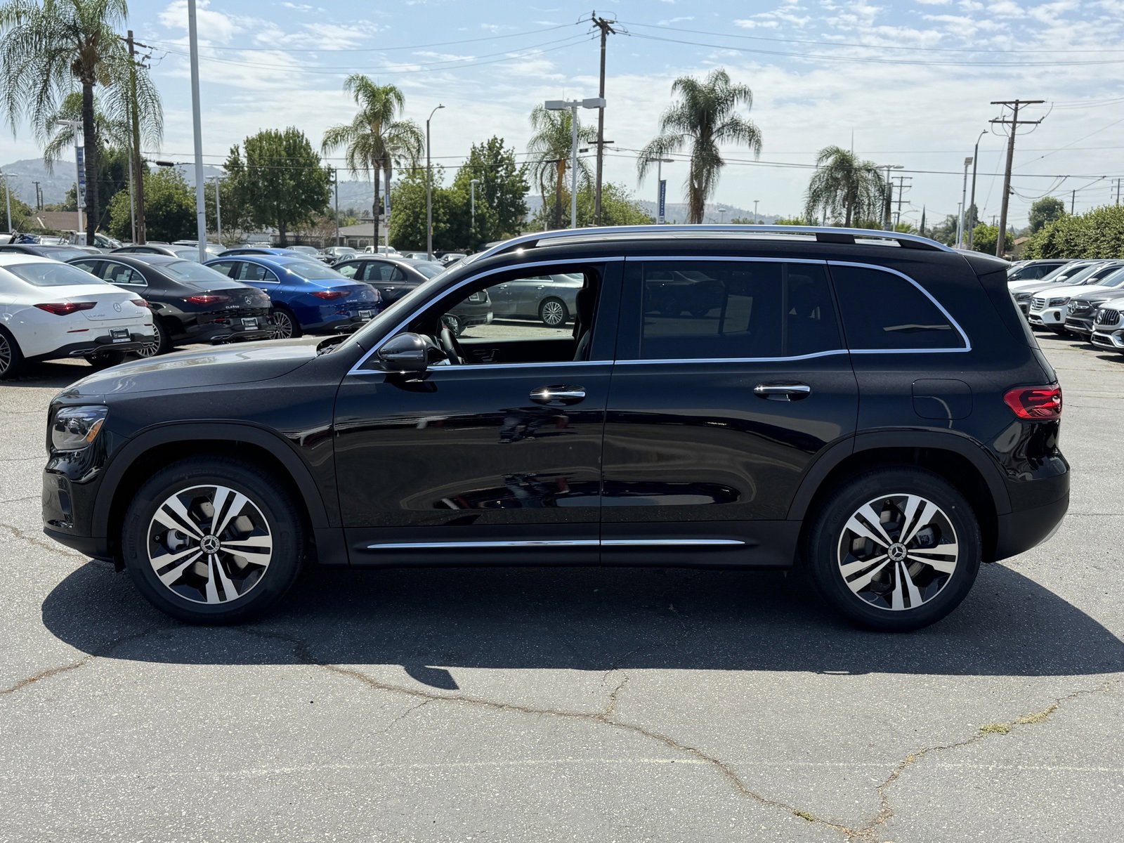 New 2026 Mercedes-Benz GLB 250 image 8