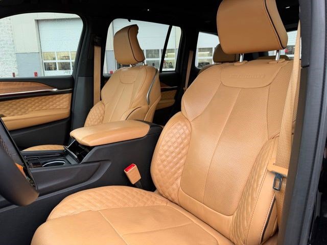 Certified 2024 Jeep Grand Cherokee Summit w/ Adv Protech Group IV image 13